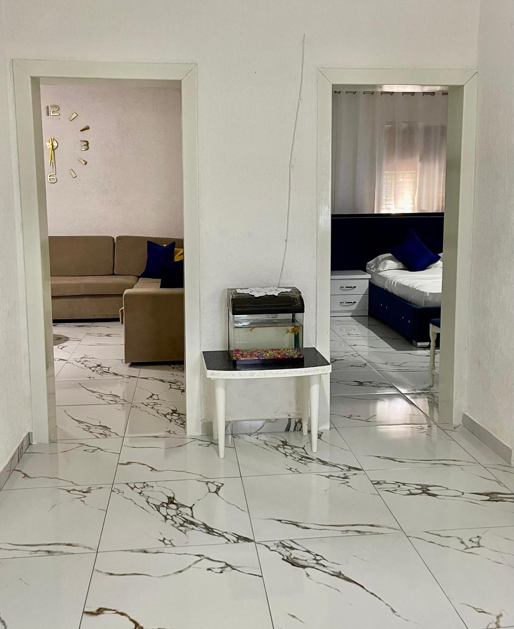 Guest House Dea Vlore Exterior photo